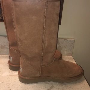 Light brown UGG boots